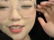 气质眼镜骚货 公园户外被车震 黑丝高跟没穿内裤直接掏出JK舔操菊花