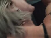 惊艳的大奶继母被儿子操 而他们的身边是熟睡的丈夫