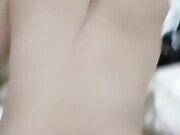 酒店约炮自拍 颜值超高 粉嫩可爱 口交中出后入