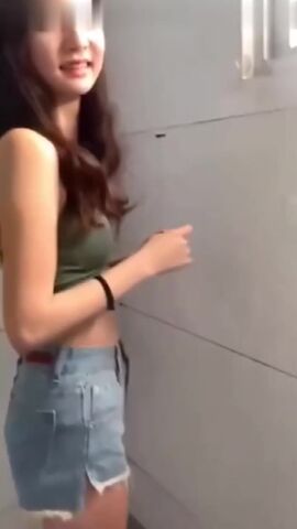 武汉音乐学院高颜值校花是我的母狗女友