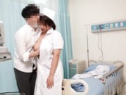 巨乳护士与上司偷情被病患偷拍威胁强迫服务无套抽插骚穴口爆内射