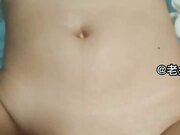 肛交操哭 在老婆的眼底下和侄女厨房偷情