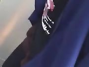 街拍射在美女黑丝袜上 真刺激