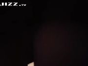 爆乳华裔美眉和老外男友边看片边舔着男友的巨屌