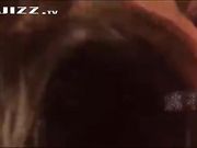 露脸3P一个插嘴一个插逼 对白是亮点 你怎么不带套 你有病啊