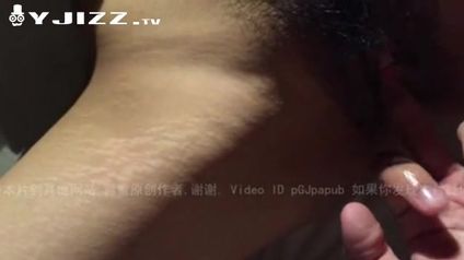 在家约炮隔壁S型身材小骚妇 房间不断传出她娇羞的呻吟声