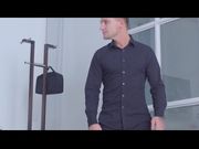 高跟黑丝短裙美眉性感美臀包的好紧