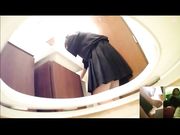 刺激的偷拍酒店里的公厕