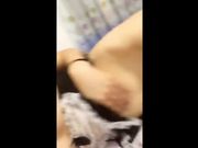 可爱长发妹子大秀嫩嫩的一线天逼逼