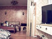 家庭摄像头真实偷拍-淫叫声很大的少妇偷情,男问我厉害还是你前夫厉害.女大叫不能射里面,操痛了