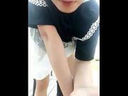 大奶主播约经常刷跑车的粉丝到游乐园户外啪啪玩危险动作