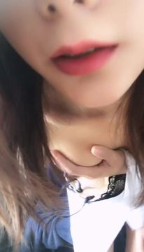 颜值很高身材很棒的御姐范美女主播自慰插穴 流了好多白浆淫水