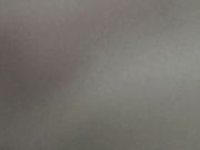 非常入戏的外围模特拍摄卖肉宣传片摄影师给她一个假屌让她尽情发挥这JB又舔又插玩的特销魂720P高清