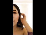 风情万种的美乳女神思瑞穿着性感情趣内衣和狼友互动,淫声浪语抠逼自摸求操