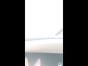 白嫩竹笋乳网红剧情演绎大冷天路边等车和司机车震