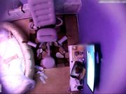 精品特色酒店偷拍艺术院校清纯漂亮的大学美女第一次见炮椅不知怎么用,男友亲自言传身教操的呻吟大叫