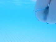 极品美艳少妇人间精灵旅游度假外拍露出野战，景点露出自拍