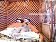 主题酒店偷拍-纹身哥和女友可爱漂亮的女闺蜜偷情,玩了个新花招吊起来操,搞的美女受不了