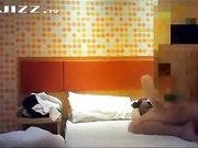 酒店约炮良家少妇 欲望太强烈有点吃不消