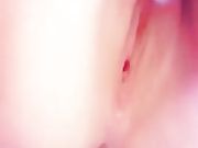 大眼睛美女家中穿情趣蕾丝抠逼玩跳蛋