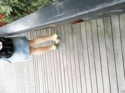 带着师妹景区玩露逼自插到喷水