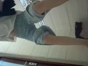 岛国某著名盗拍网站最新流出商场女厕偷拍最后一个妹子的文胸好怪异啊