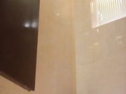 商城厕拍系列 大长腿的长发美女一个接着一个，不看后悔