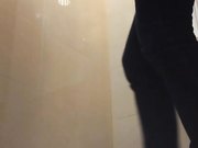 商城厕拍系列 大长腿的长发美女一个接着一个，不看后悔