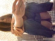 外站最新流出国内云上会所高清系列眼镜妹子看着手机很入迷