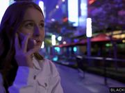 牛奶般的白嫩女孩很有冲击力的啪啪性奋作品 肉棒太大了搞得妹子直翻白眼嫩B嫩乳心动想操极品冲动