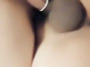 手机直播精品福利之尤物情人激情3P，露脸熟女姐姐跟两个猛男玩直播，激情爆草多姿势嗨皮