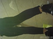 外站流出云上会所高清系列粉红内裤美眉貌似屁股痒不停的抠