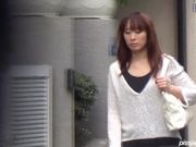 内急难耐找个隐蔽没人处嘘嘘