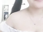 马尾漂亮萌妹子床上拨开内裤道具自慰秀喜欢