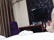 居家美骚妇口活棒用心给炮友舔然后啪啪