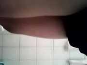 清纯小嫩妹看片受不了自慰