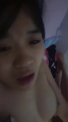 毛毛挺多嫩妹主播D夜晚呻吟不停和炮友直播啪啪,妹子表情很享受