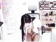 漂亮国人妹子国外平台视讯直播高跟鞋跳弹自慰