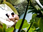 饥渴马尾小少妇与四眼男偷情床上各种大战激情四射