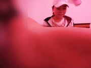 出租房嫖个善谈良家少妇扒开B看看再插对白有趣