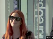 妹子肉肉逼逼都挺嫩吞吐大屌进出刺激啊