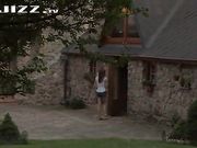 长发美人伪白虎在室外被男友舔逼狂肏