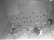 小伙难怪如此单薄被女朋友吸干巴了