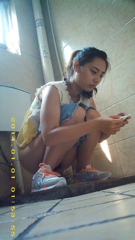 国内高校偷拍系列学生妹子果然青春靓丽活力无限