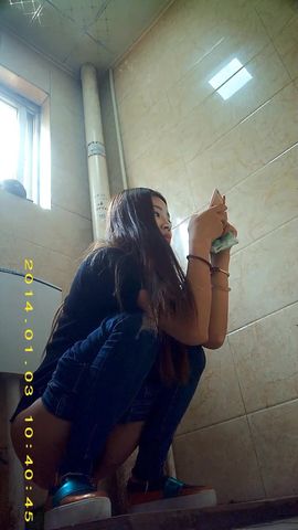 国内高校偷拍系列学生妹子果然青春靓丽