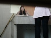 国内某大学真实偷拍系列2零距离接触清纯学生MM