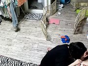 年轻小媳妇大姨妈期间不能啪啪只好抹油卖力给老公撸J8