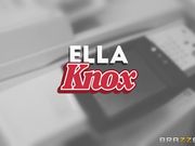 老板在办公室里享受女员工的全裸按摩.