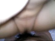 激情学生情侣周末趁着宿舍没人在下铺啪啪自拍清秀妹子水还挺多