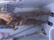 絕對熟女震撼老大媽的援交生活洗乾淨給四眼男口交老漢推車內射